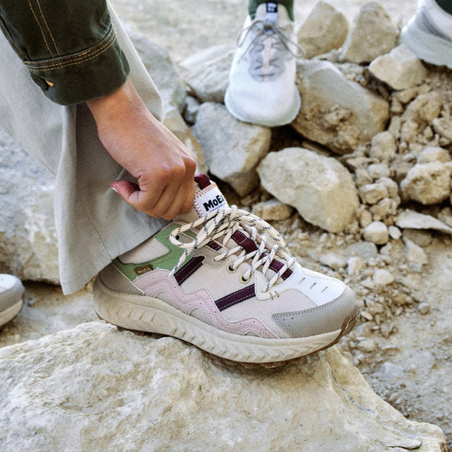 MoEa | Gen 7 Trainer | Pink Aloe