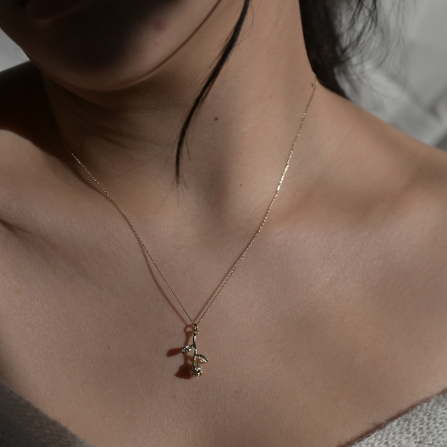 Wild Fawn | Roses are Red Chain