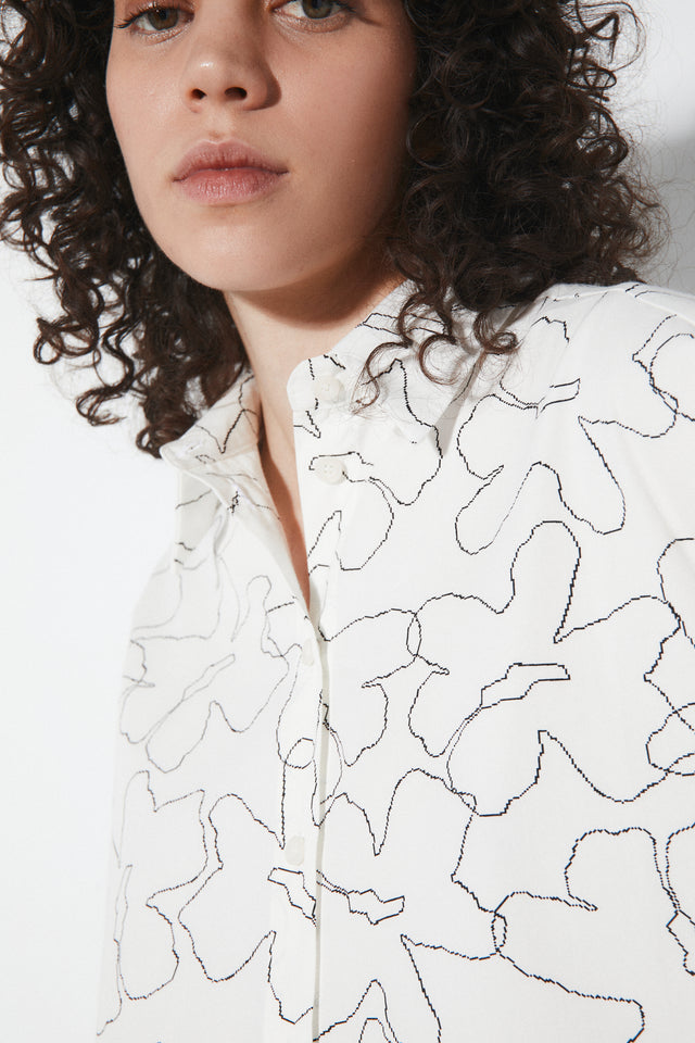 Rita Row | BRIT Shirt | Flowers