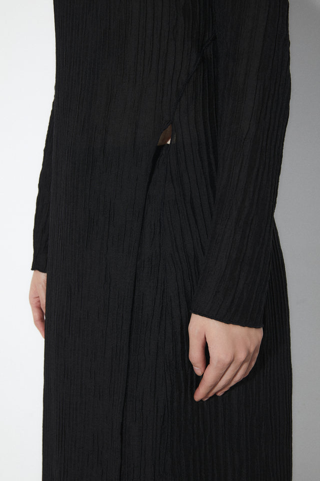 Rita Row | SAFO Top | Black