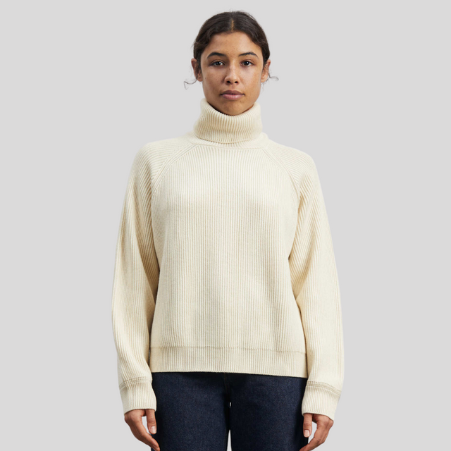 Skall Studio | Risu Turtle Neck