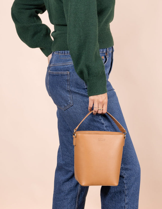 OMy bag | Vegan Bobbi Bucket Bag | Midi Congnac