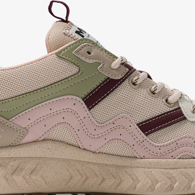 MoEa | Gen 7 Trainer | Pink Aloe