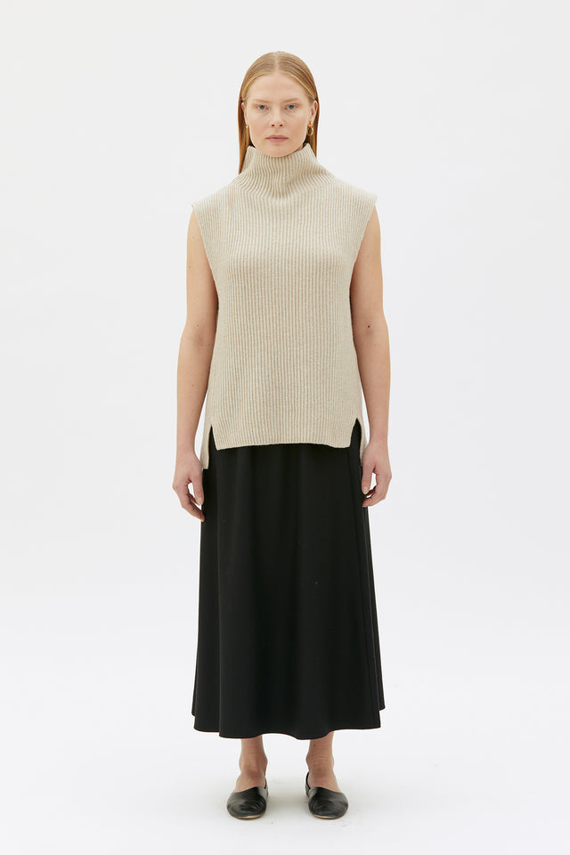 MASKA| VANI Lambswool Vest | Sand