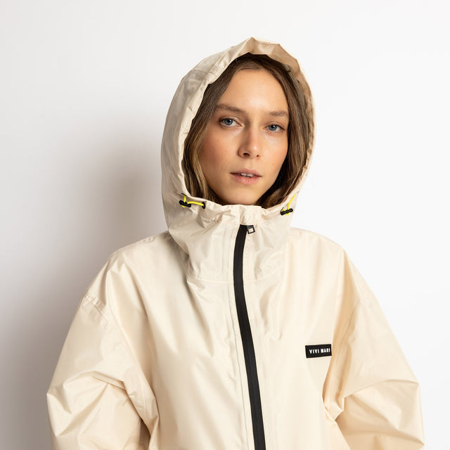 VIVI MARI Rain Jacket | Sand