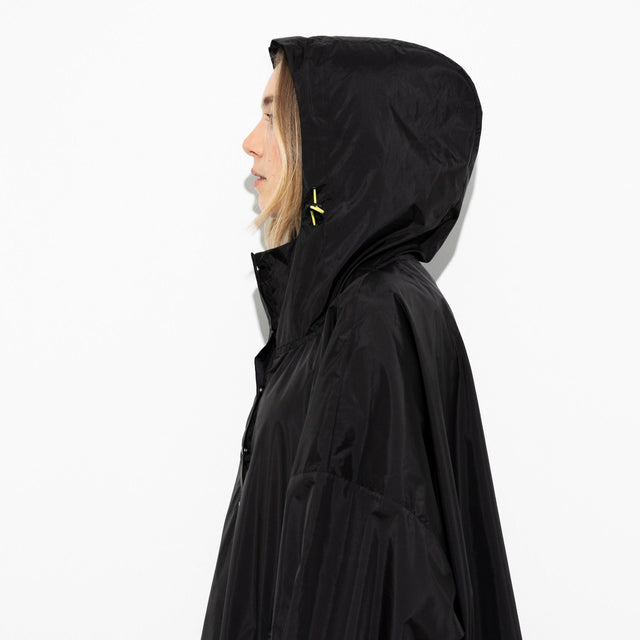 VIVI MARI | Raincoat | Black