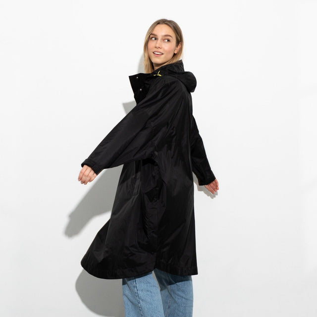 VIVI MARI | Raincoat | Black