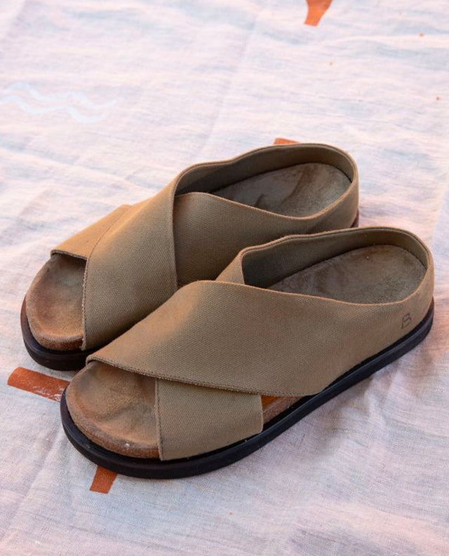Beaumont Organic | LUCCA Sandal