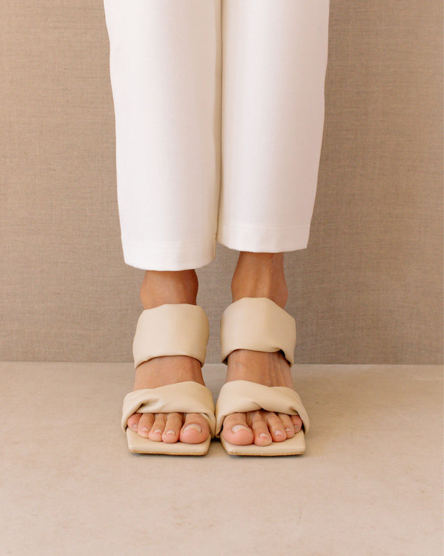 Alohas | TWIST STRAP Corn Heel