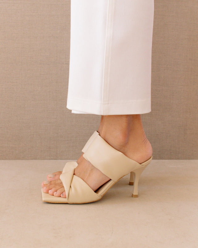 Alohas | TWIST STRAP Corn Heel