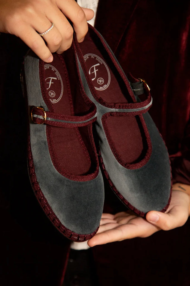FLABELUS | GEORGINA Velvet Pumps | Grey/Burgundy