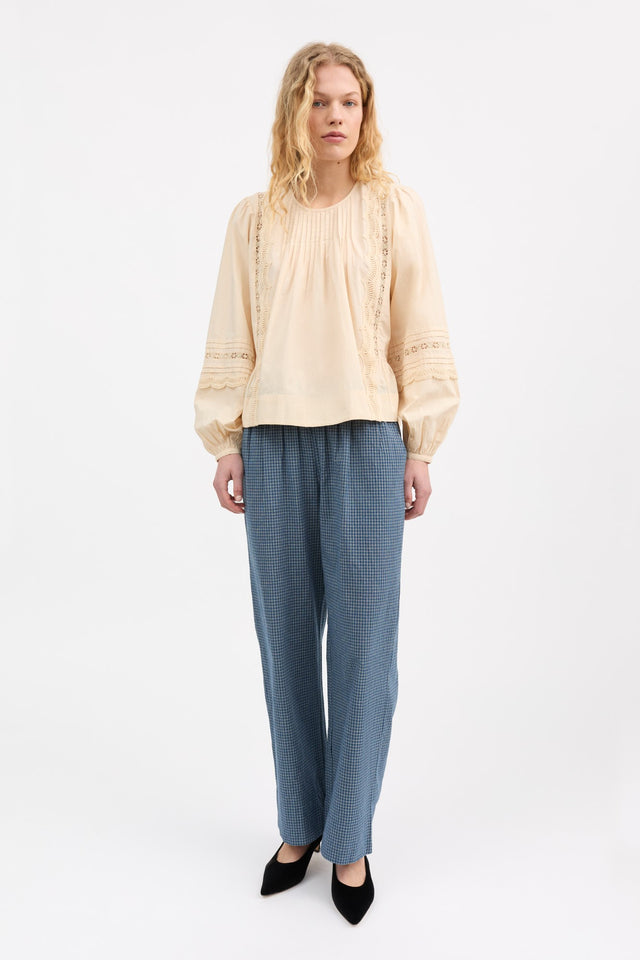 Skall Studio | LEAF Blouse | Beige