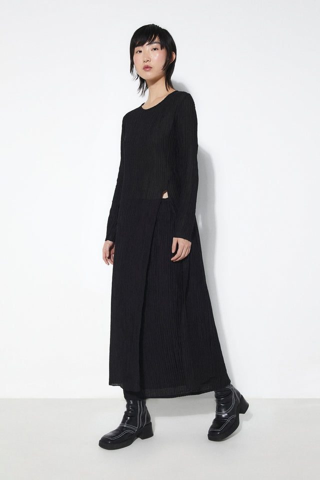 Rita Row | SAFO Top | Black