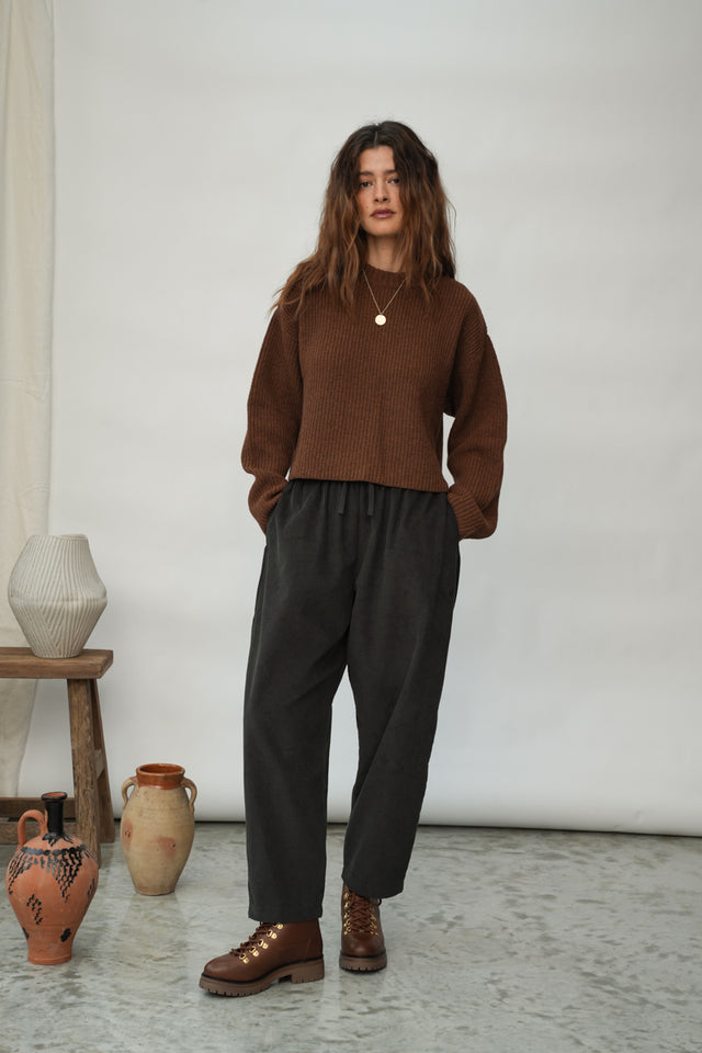 Beaumont Organic | ORLA Trousers | Charcoal