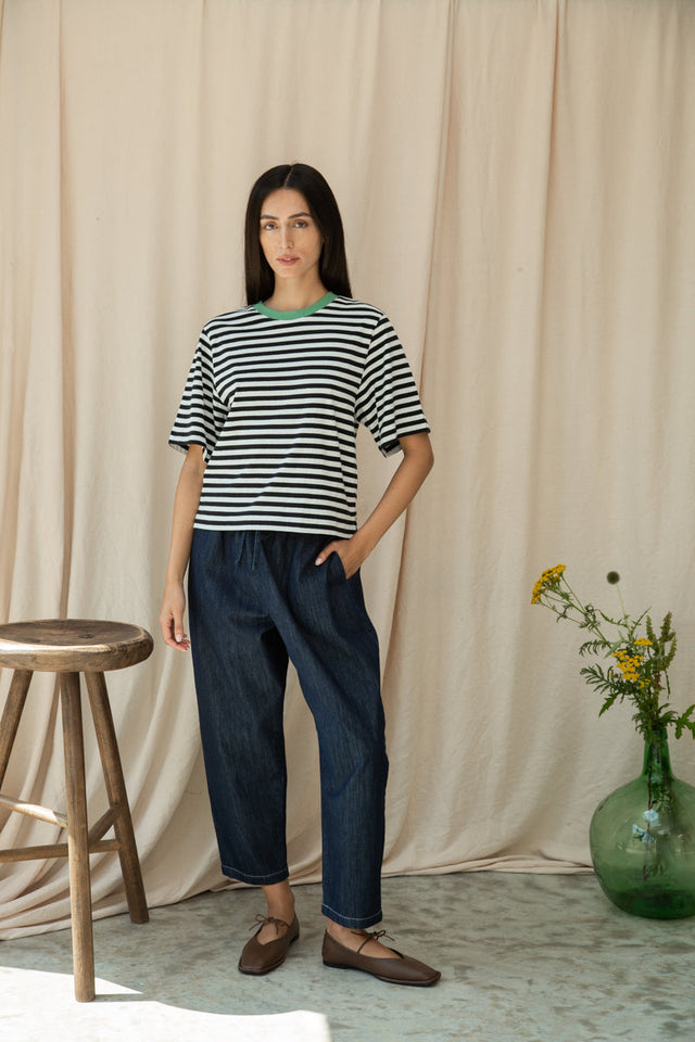 Beaumont Organic | BAY-SUE T- Shirt | Stripe Green Detail