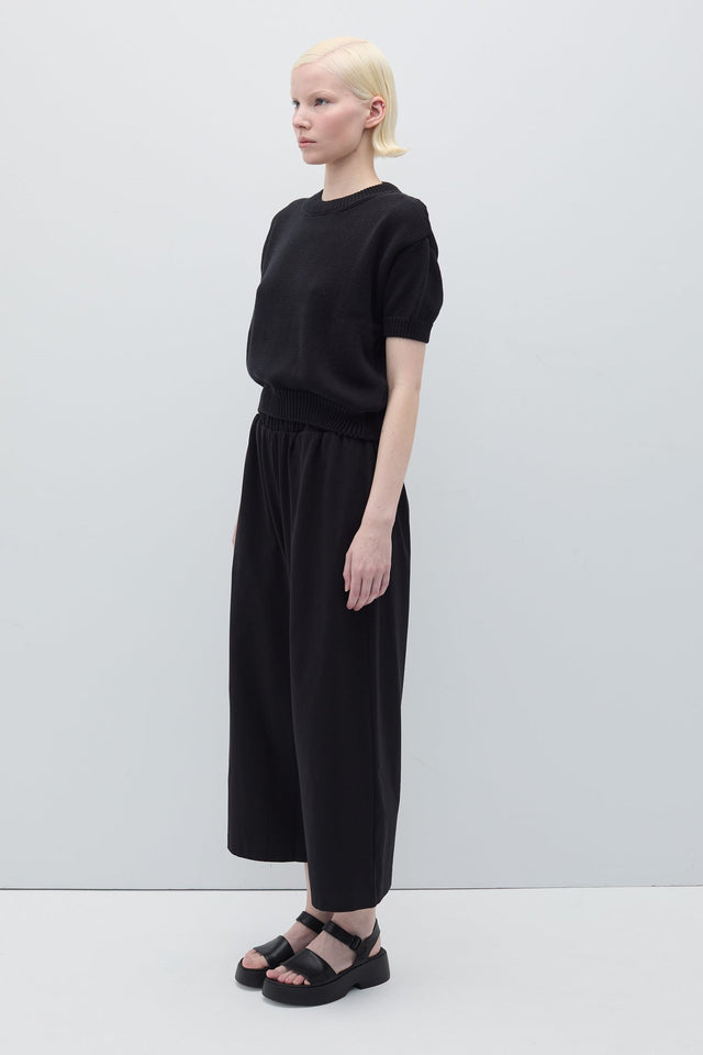 Rita Row | Pattie Cropped Sweater | Black