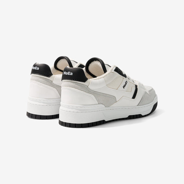 MoEa | Vegan Trainer Gen 2 | Black on White