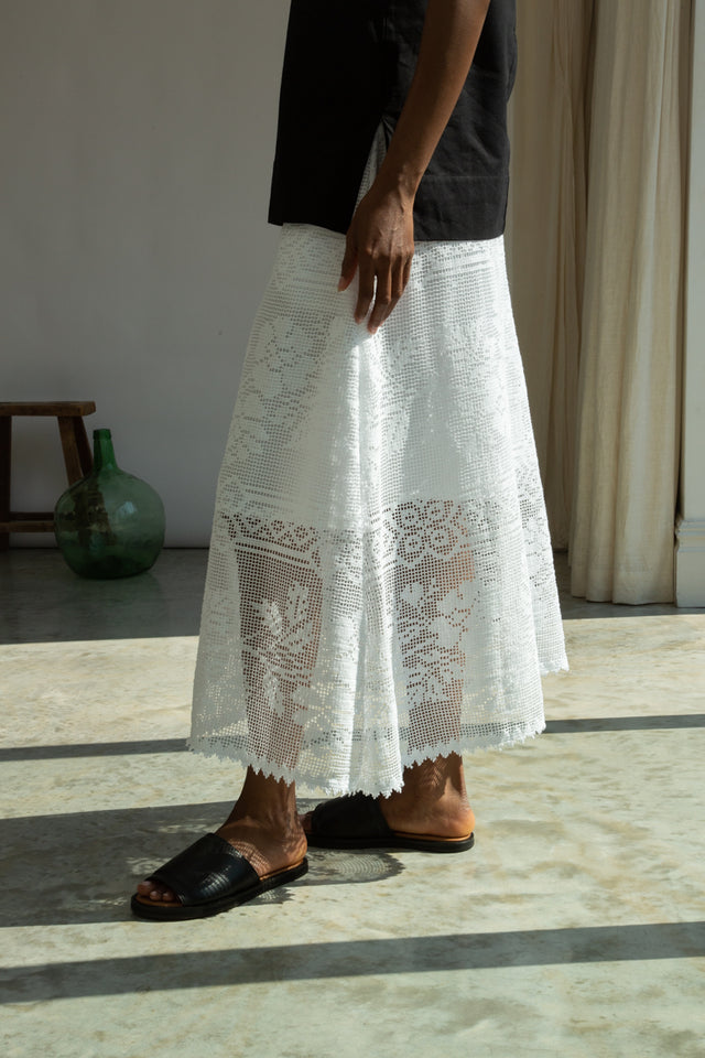 Beaumont Organic | LYLA-FAY Lace Skirt