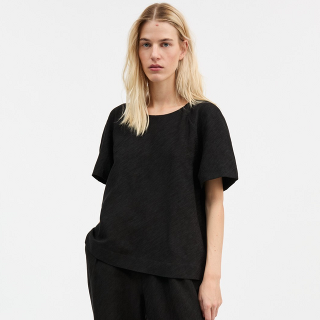 Skall Studio | NILA Top | Black