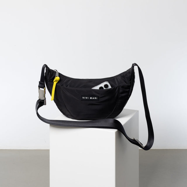 VIVI MARI Padded Hip Bag | Black