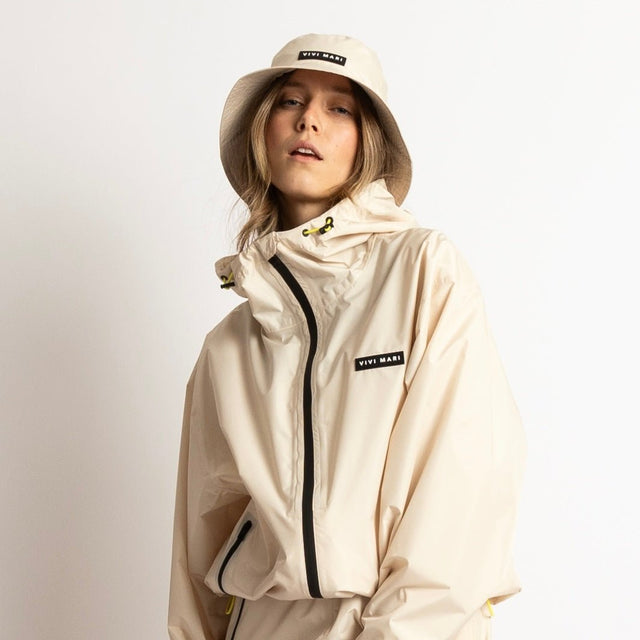 VIVI MARI Rain Jacket | Sand