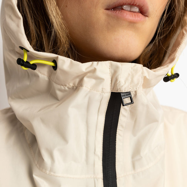 VIVI MARI Rain Jacket | Sand
