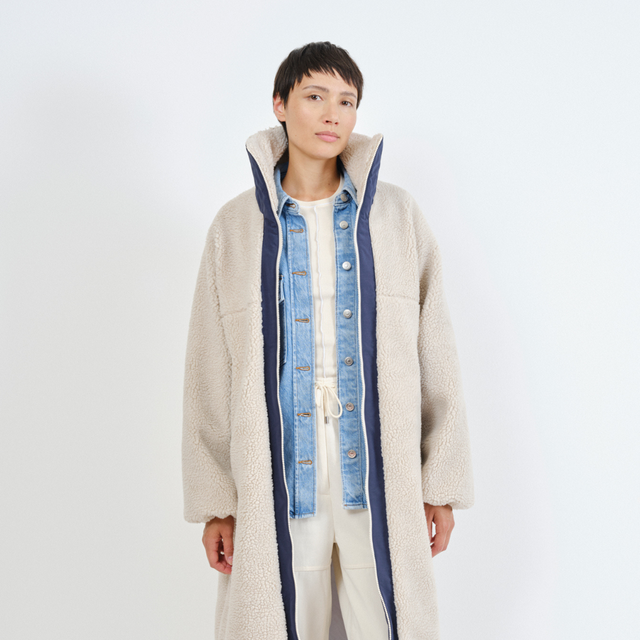 Embassy of Bricks and Logs | LILLE SHERPA COAT