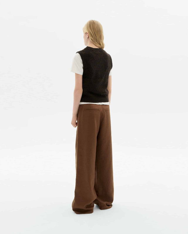 Thinking Mu | KAIA Knitted Vest | Brown